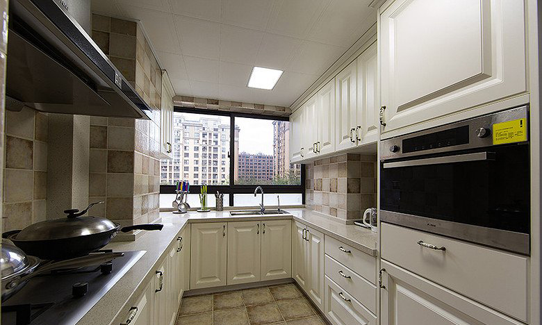 欧式U型厨房设计装修图 - 效果图