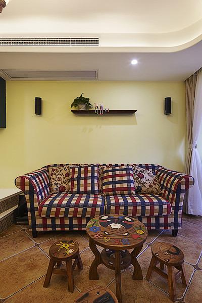 美式乡村风布艺沙发装饰图 - 效果图