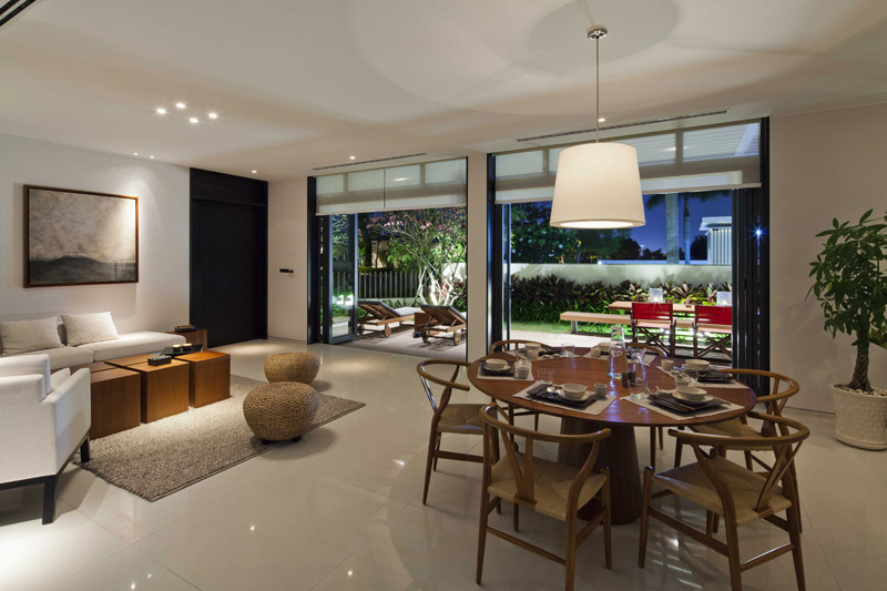 自然简约别墅餐厅吊灯图