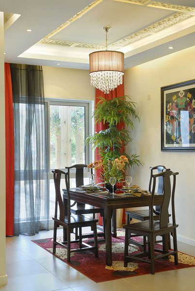 庄重华贵新中式三居室餐厅设计效果图