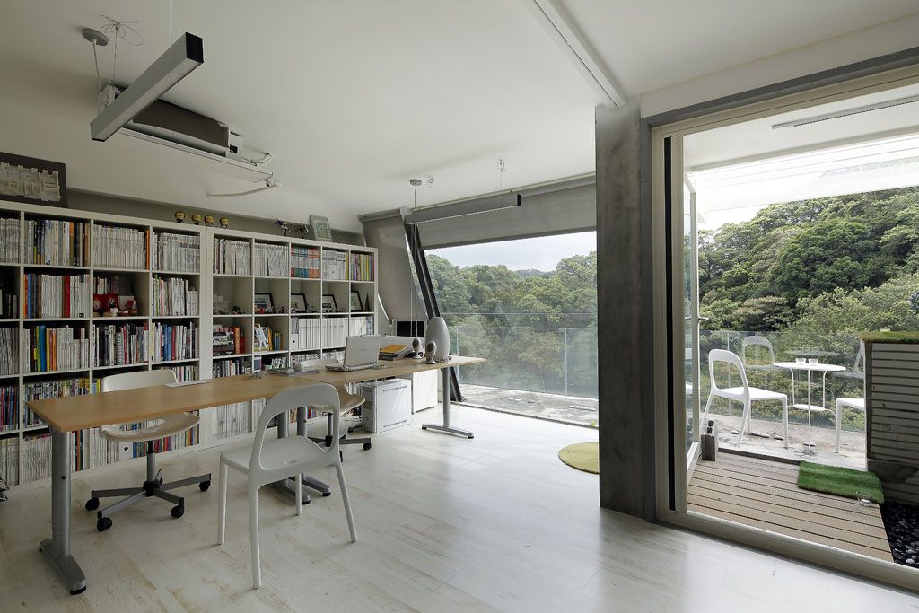 简约现代别墅书房窗户效果图